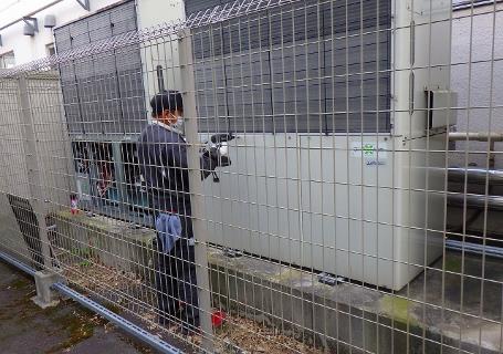 点検 エアコン室外機点検